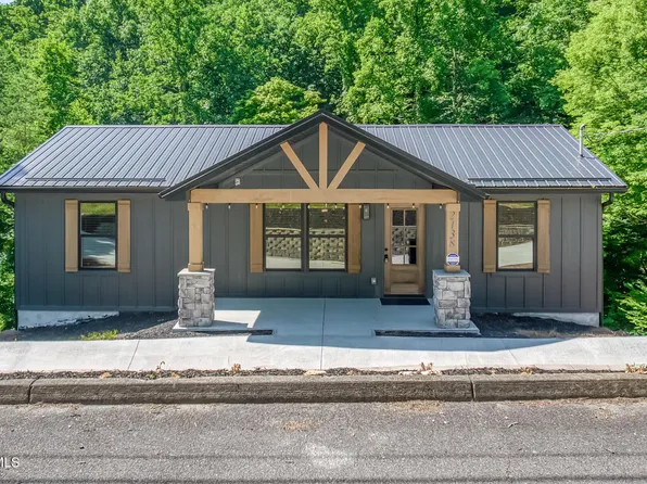 2138 Bluff Ridge Rd, Sevierville, TN 37876