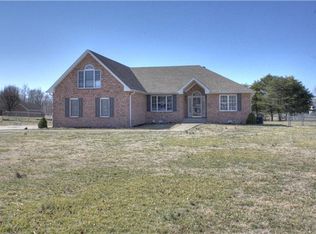 4147 Meadow View Cir, Pleasant View, TN 37146
