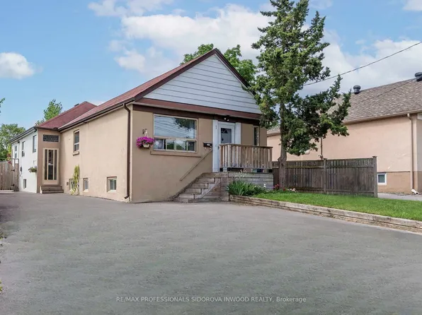 1 Dixon Rd #2, Toronto, ON M9P 2K9