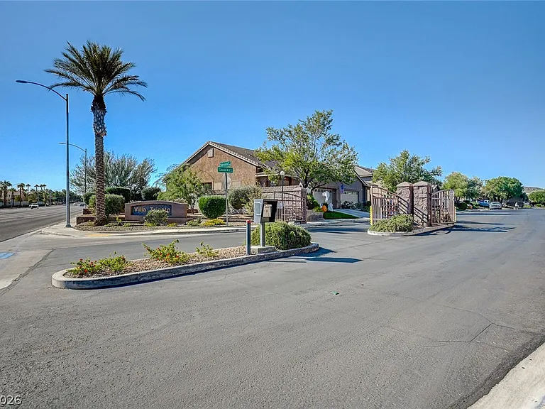9197 Grey Pebble Ct — Photo 50