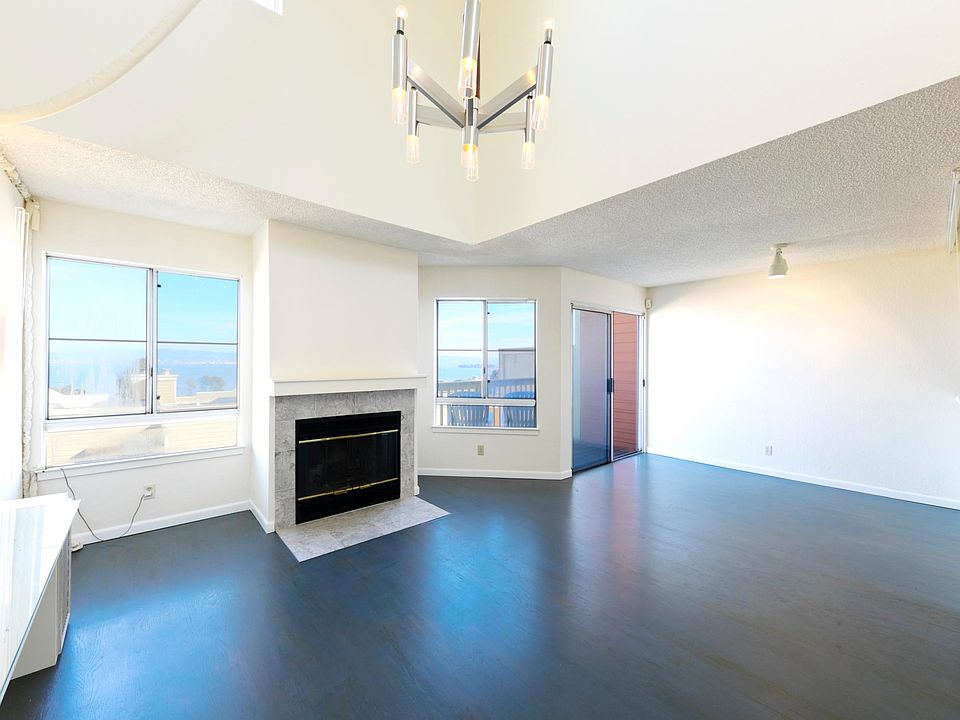1st image of 166 Jerrold Ave