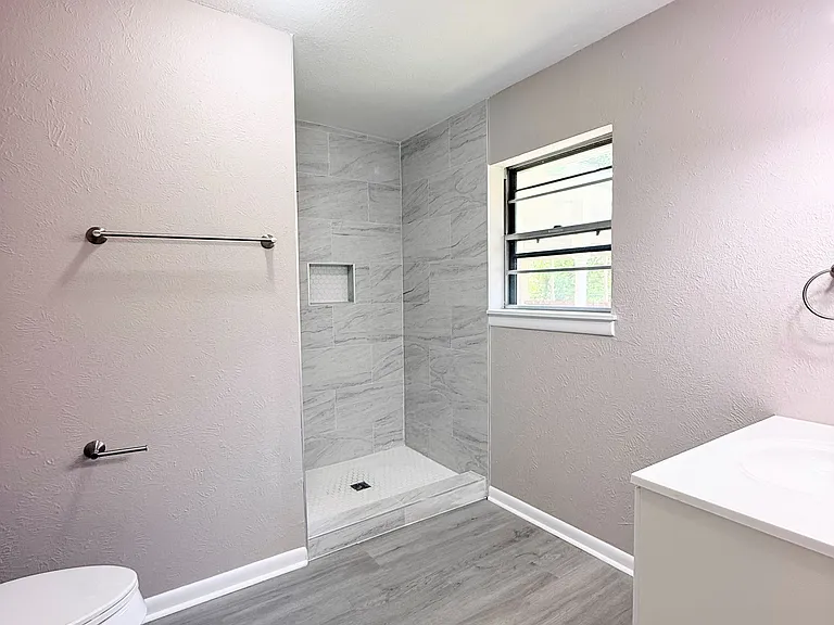 1228 Oak Dr — Photo 13