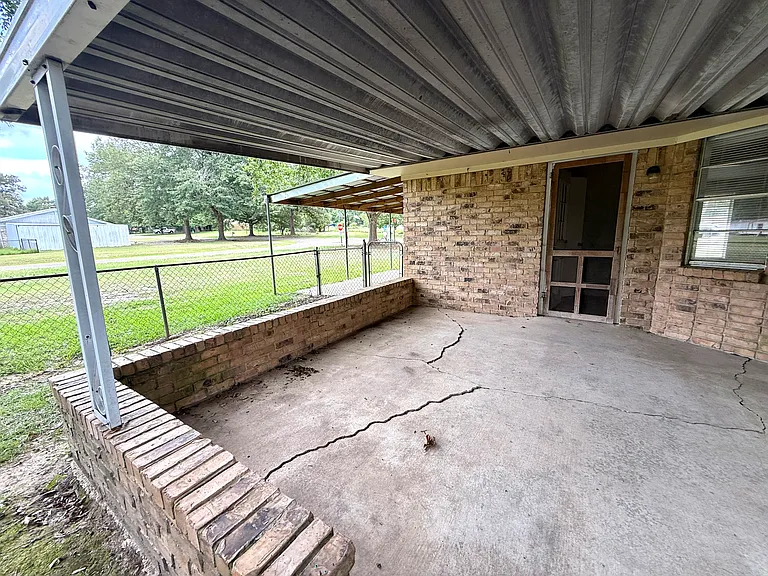 2 Ouida Cir — Photo 11