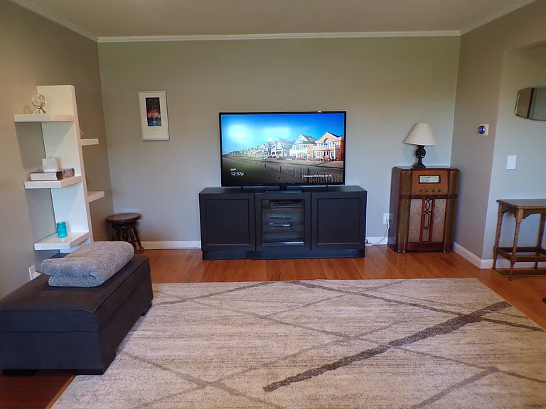 6331 SW Wilbard St — Photo 10