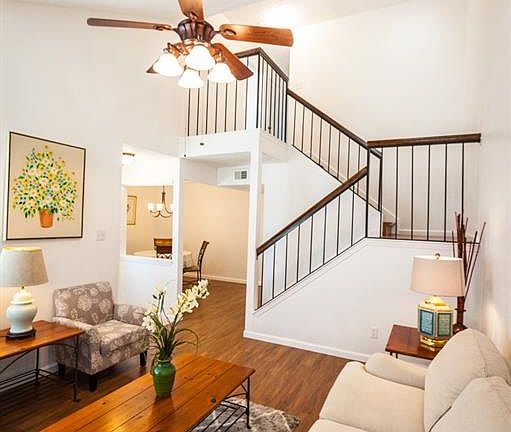 3rd image of 4636 Waterway Dr