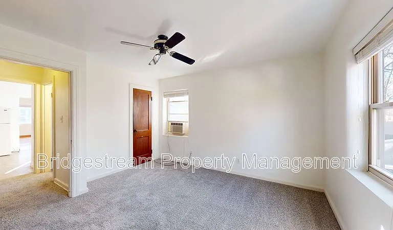1413 Old Lane Ave #3 — Photo 4