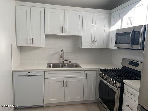 2nd image of 31535 Lindero Canyon Rd Unit 15