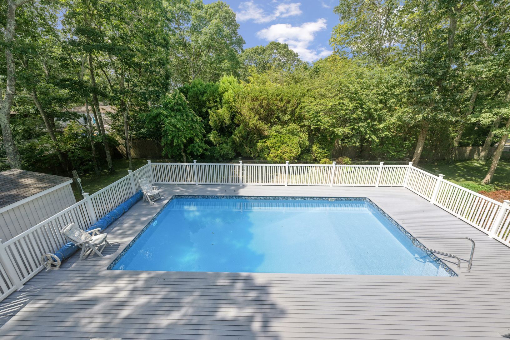  POOL DECK