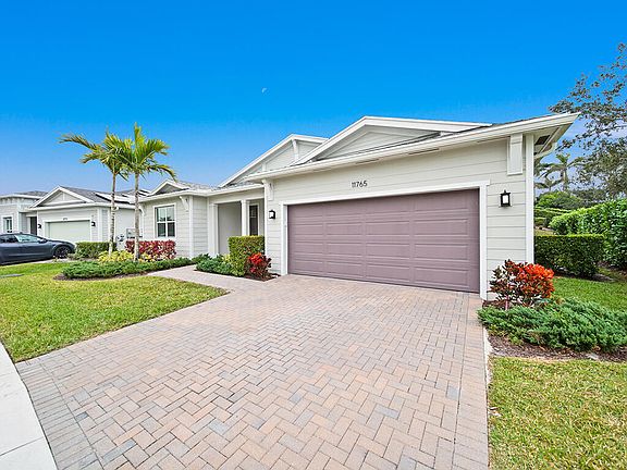 2nd image of 11765 SW Lyra Drive