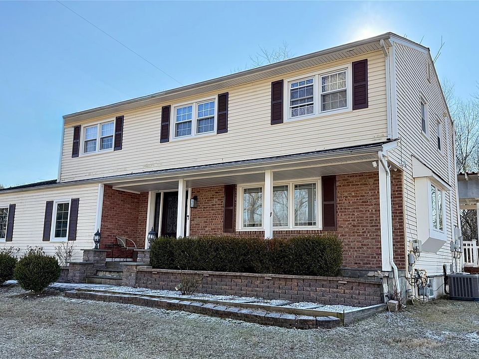 1st image of 16 Renie Lane
