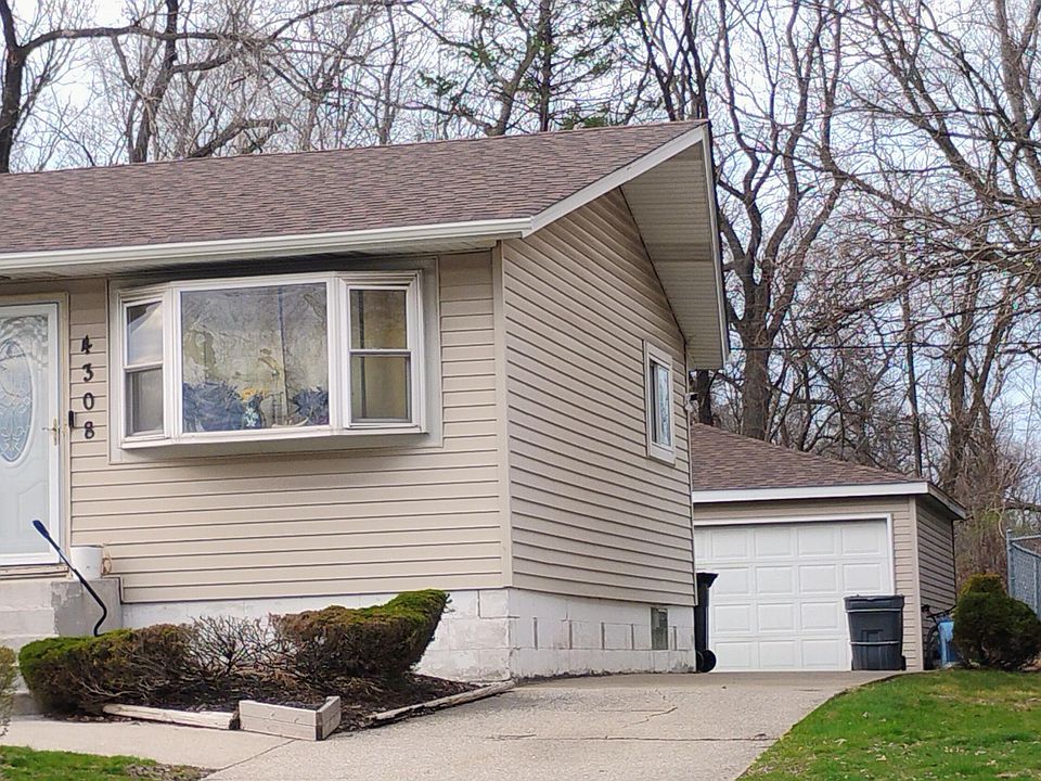 2nd image of 4308 E 5th Pl