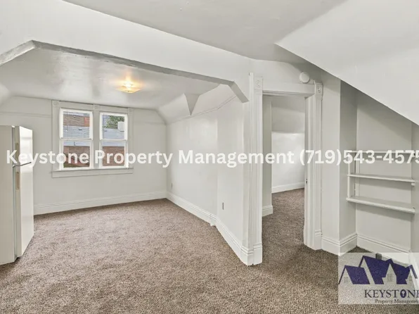 $375 Off Move In Special! Centrally Located 2nd Floor Apartment with 1 Bedroom/1 Bathroom - $750/..., 615 W Abriendo Ave, Pueblo, CO 81004