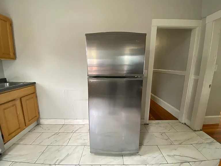 17 Roseclair St #3 — Photo 3