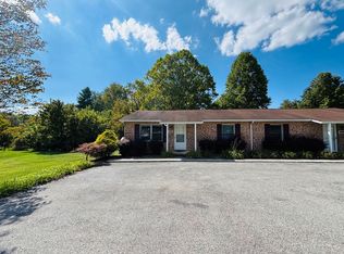 1514-1516 Sandy Cir, Blacksburg, VA 24060