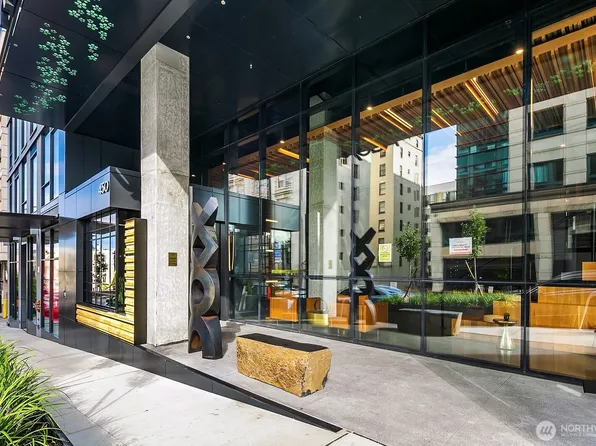 450 S Main Street #611, Seattle, WA 98104