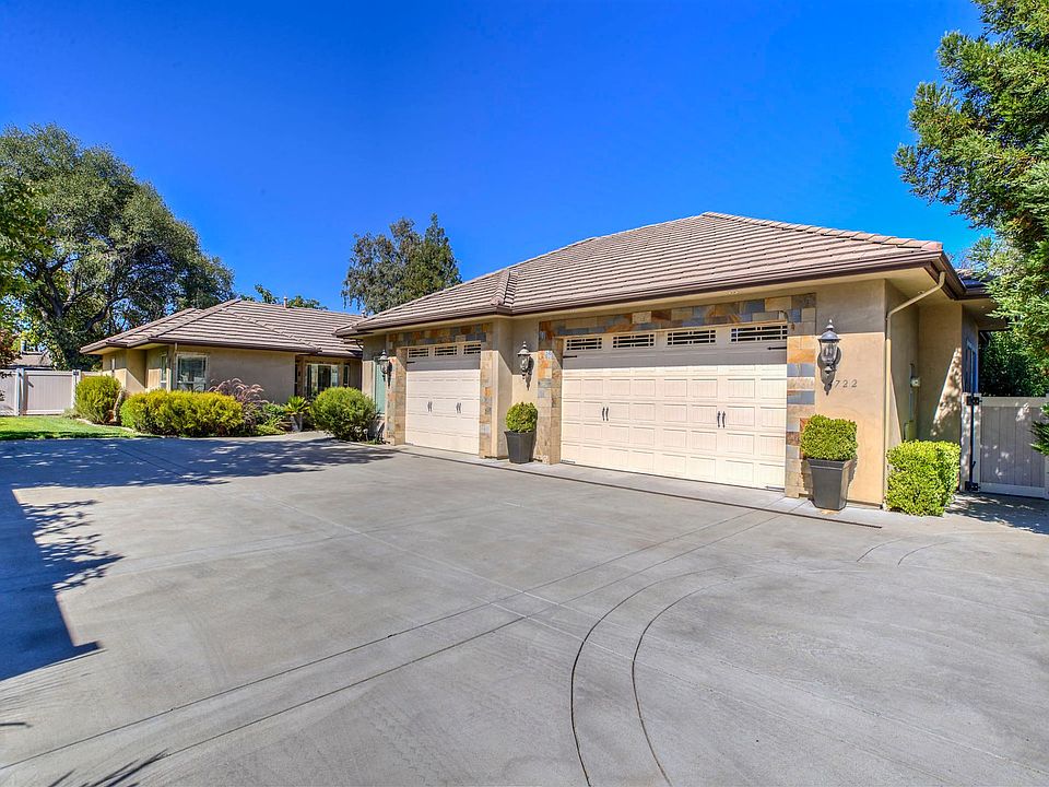 1st image of 4722 Mohamed Oaks Ct