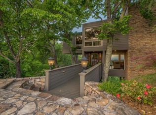 2409 Botany Woods Dr, Dalton, GA 30720