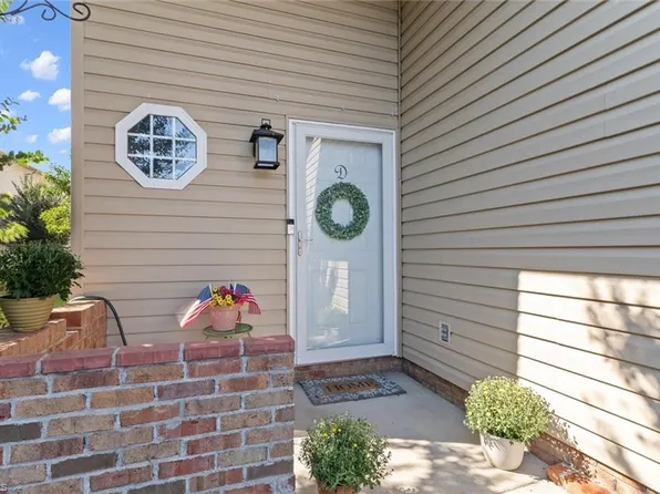307 Skiles Hts APT D, Thomasville, NC 27360