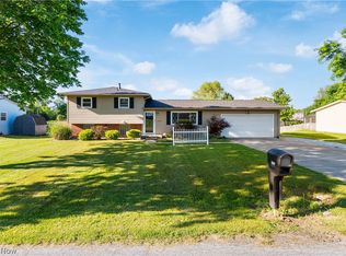 3647 Briardale Dr NW, Massillon, OH 44646