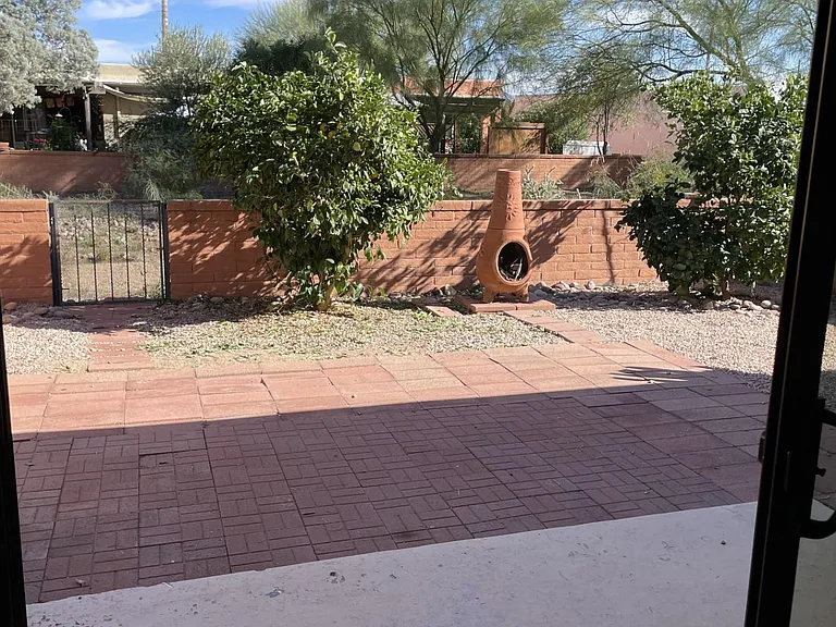 230 N Calle Acuarela — Photo 17