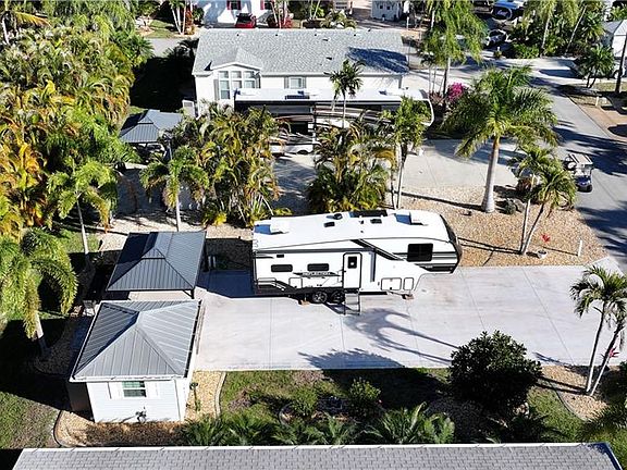 3rd image of 10380 Nightwood DR