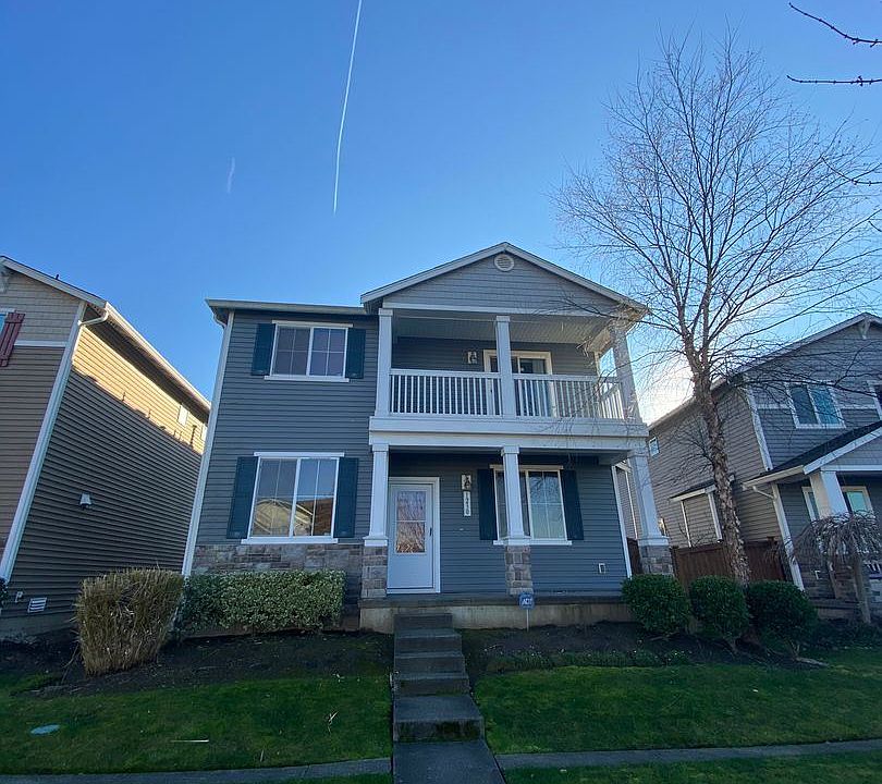 1st image of 1230 51st St NE