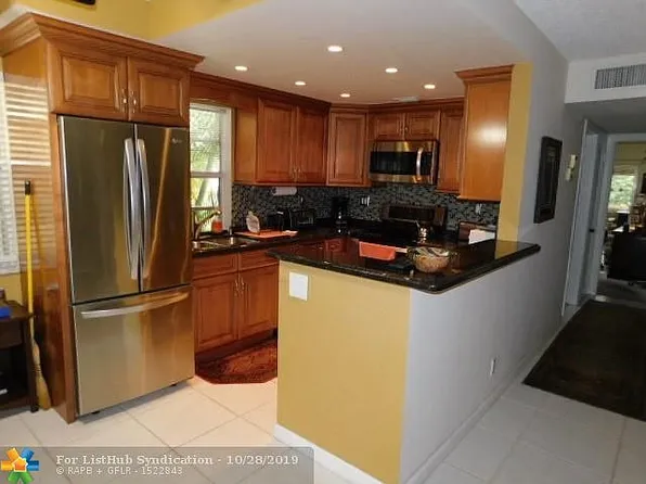 215 Normandy E, Delray Beach, FL 33484