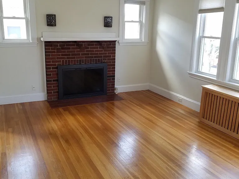 25 Cross St #2 — Photo 2