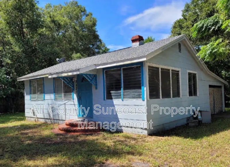 2 bed, 1.0 bath, $1,495 — Photo 1