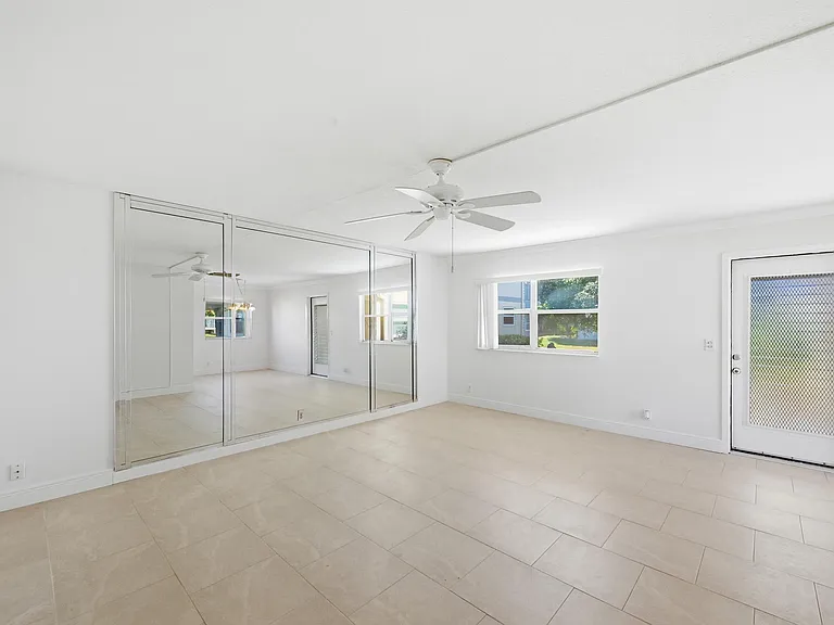 452 Brittany Dr #J — Photo 4