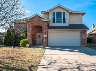 717 Pheasant Rd, Saginaw, TX 76131