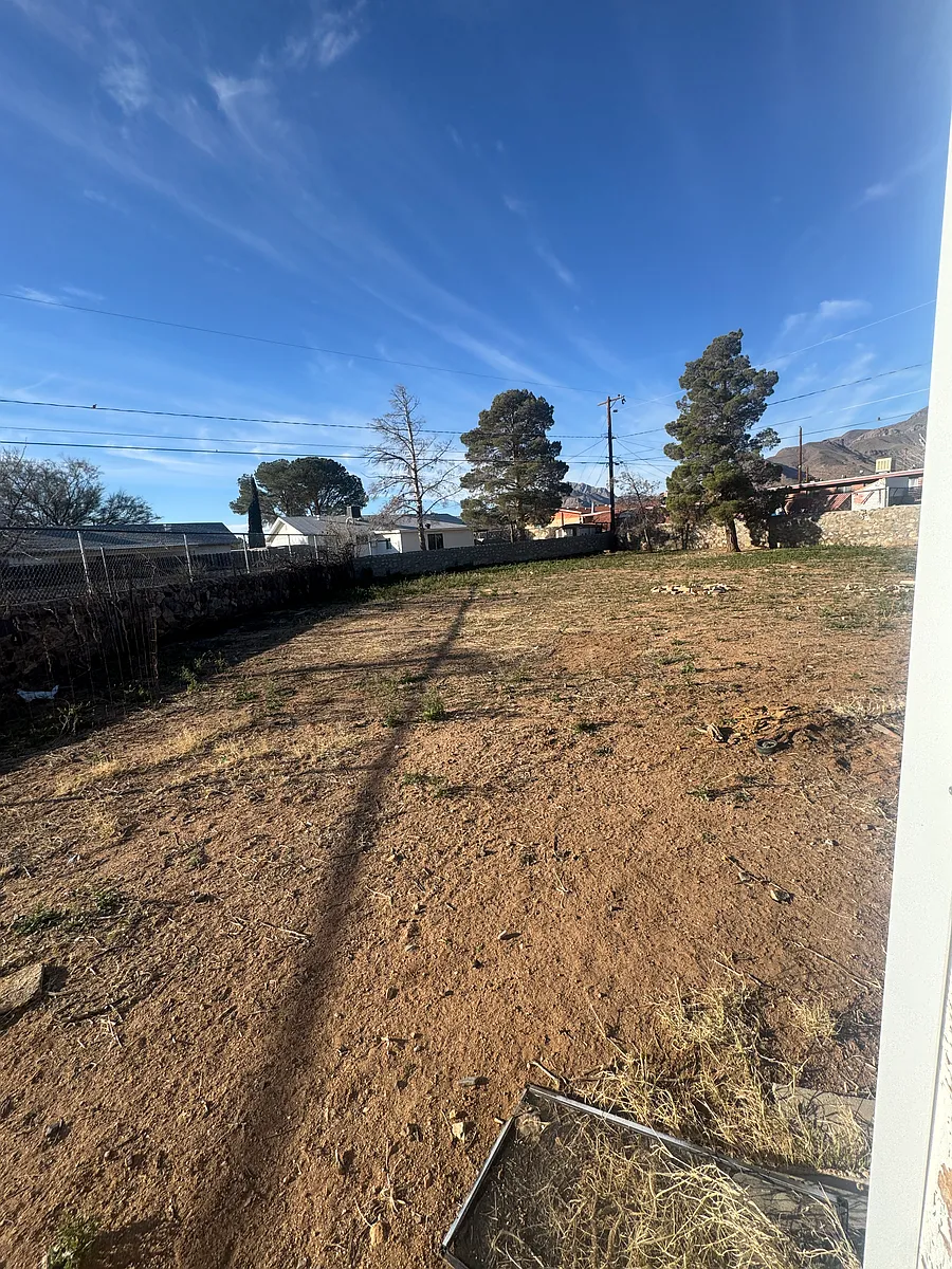 Building Photo - 4912 Winthrop Dr
