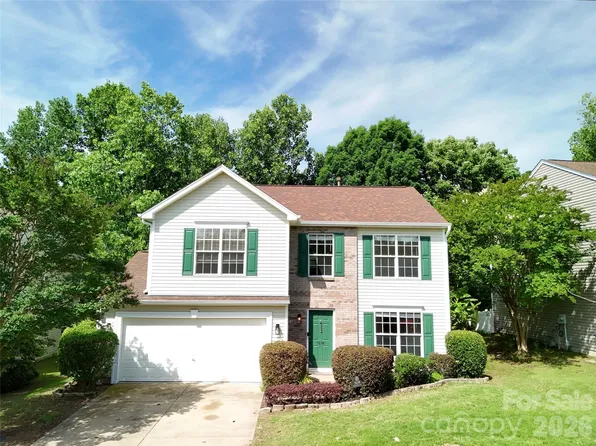 7638 Black Hawk Ln, Tega Cay, SC 29708