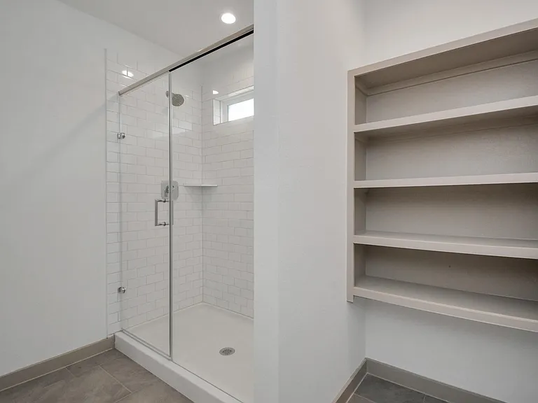 7731 Suffolk Valley Ln — Photo 37