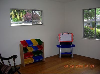 3rd image of 1627 Leafwood Dr