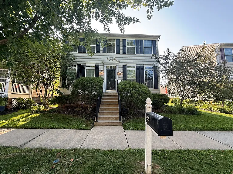 455 Wrigley Blvd — Photo 1