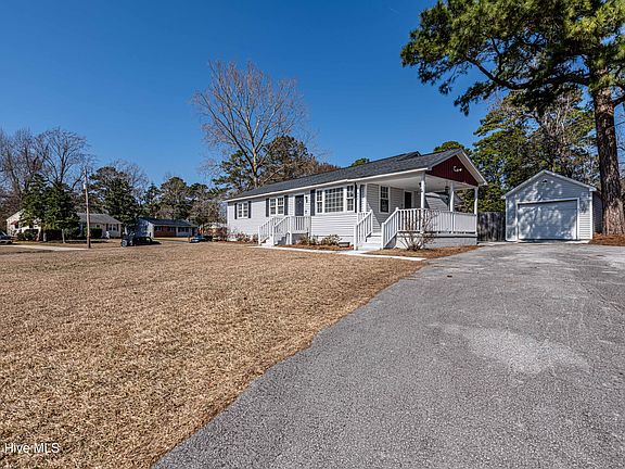 3rd image of 408 Decatur Road