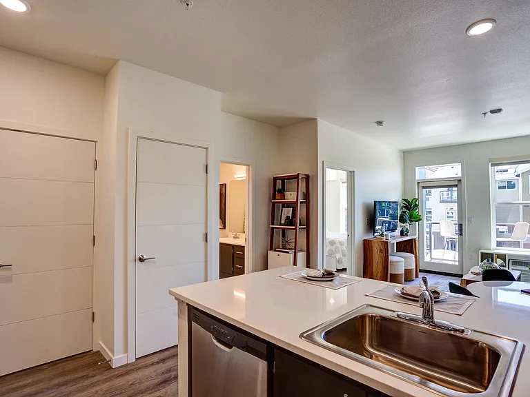 Commons at Sylvan Canyon Apartments — Photo 21