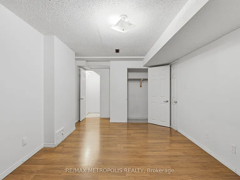 584 Strouds Ln #BASEMENT — Photo 18