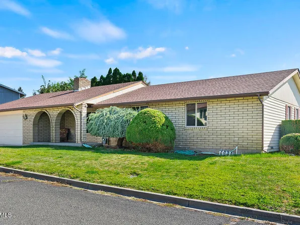 305 N 50th Ave, Yakima, WA 98908
