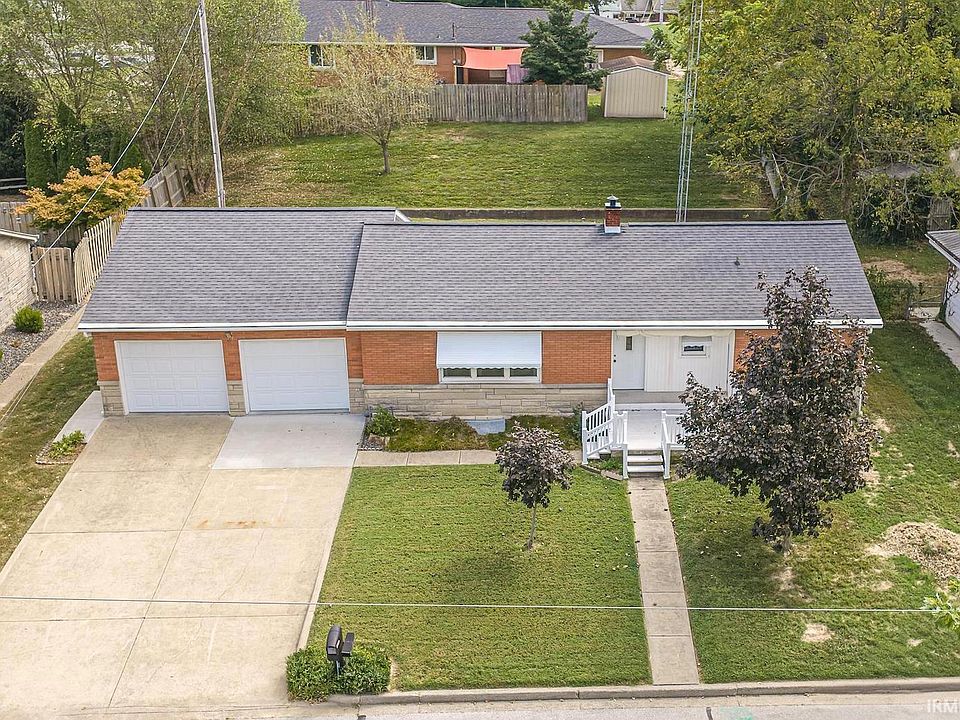 1st image of 2414 Sunset Dr