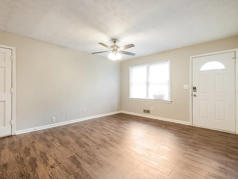 4150 Rocky Face Dr — Photo 5