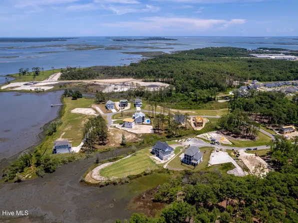 510 Sheldrake Court, Beaufort, NC 28516