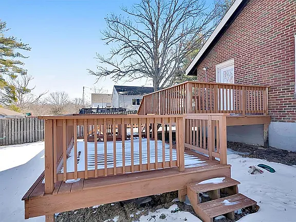215 Monica Dr — Photo 22