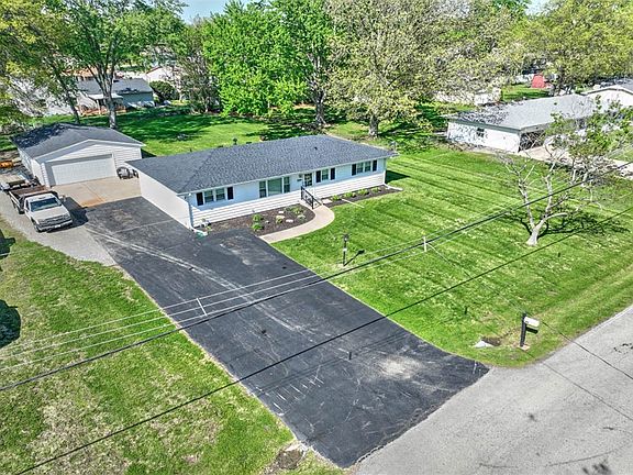 3rd image of 4638 E Hayden Dr