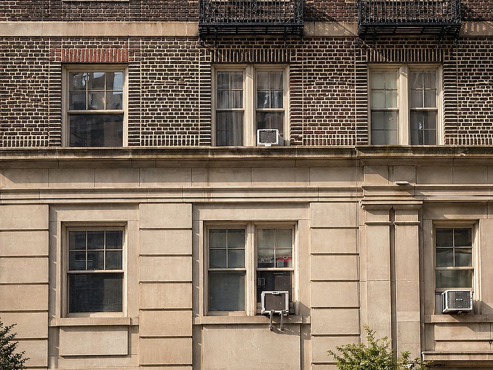 1st image of 166 W 75th St APT 207