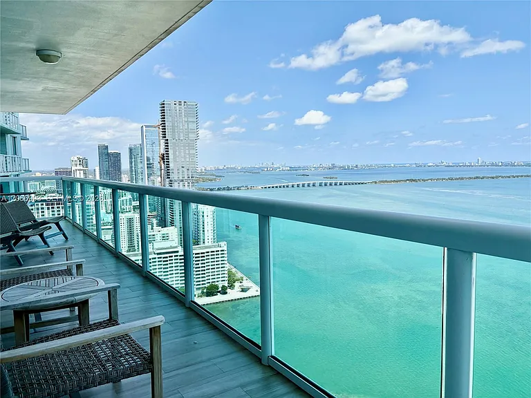 1800 N Bayshore Dr #4209 — Photo 23