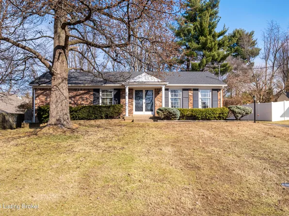 3111 Carriage Hill Dr, Creekside, KY 40241