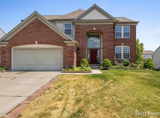 8516 Haystack Rd SE, Caledonia, MI 49316