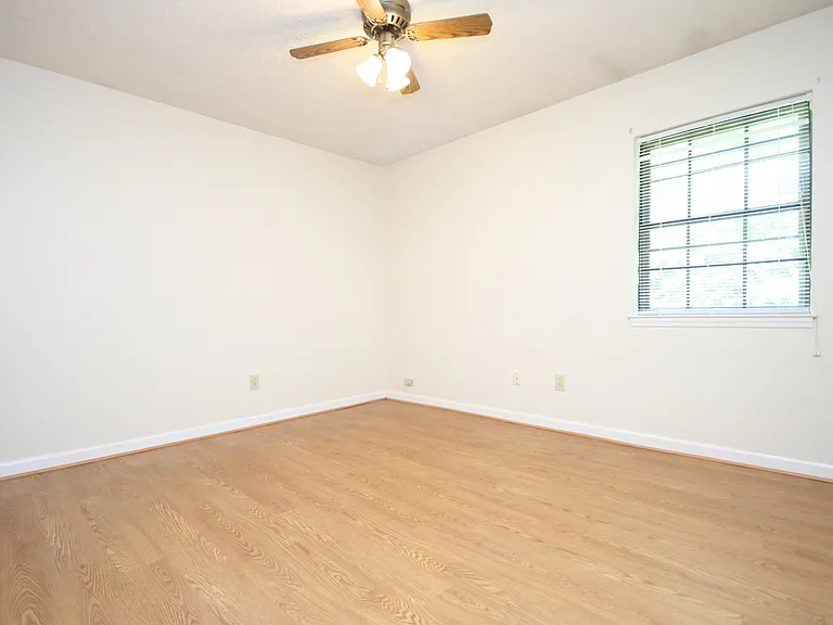 111B Westscott Dr — Photo 10